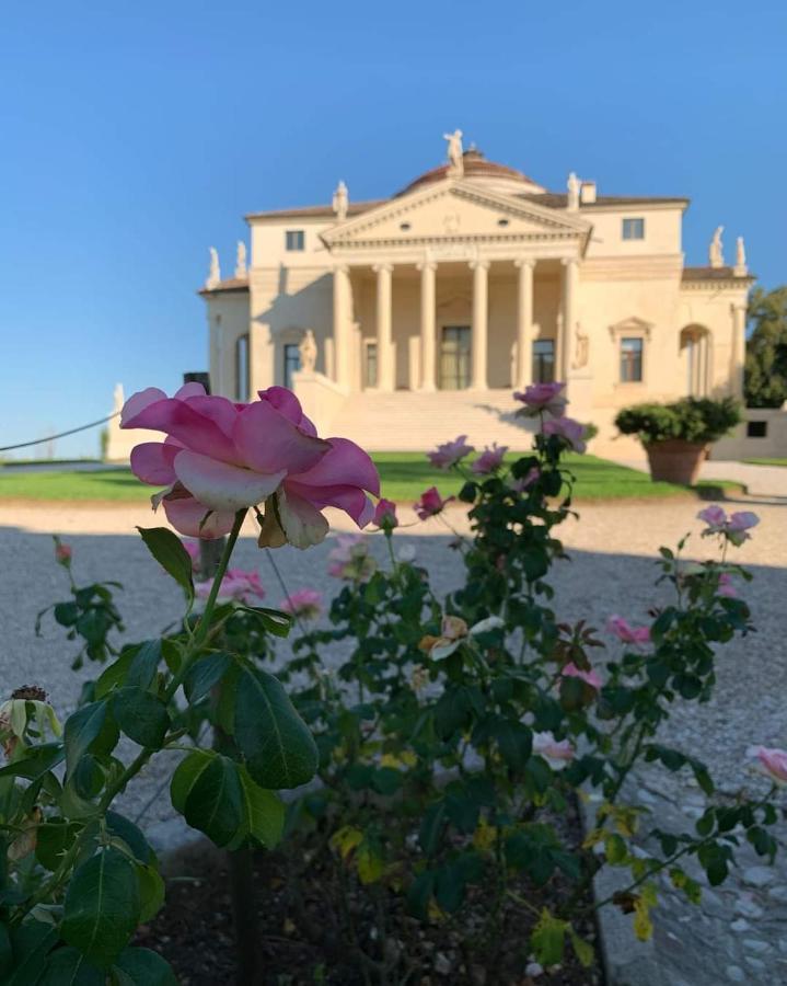 Alloggio La Perla, Quiete Ed Eleganza Con Vista Barbarano Vicentino Eksteriør billede